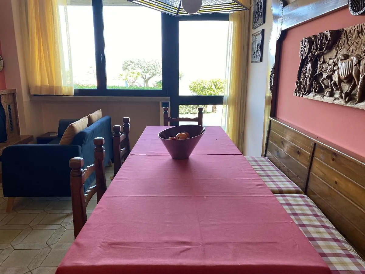 Flowers & Garden Apartment Con Vista Lago Manerba del Garda